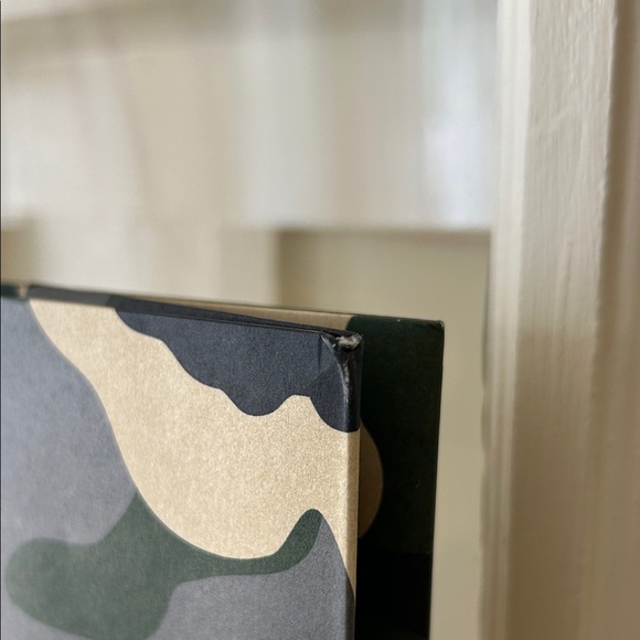 Marc Jacobs Camouflage Tote with Red Accents - Picture 6 of 13